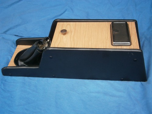 Mobiletto portaoggetti per